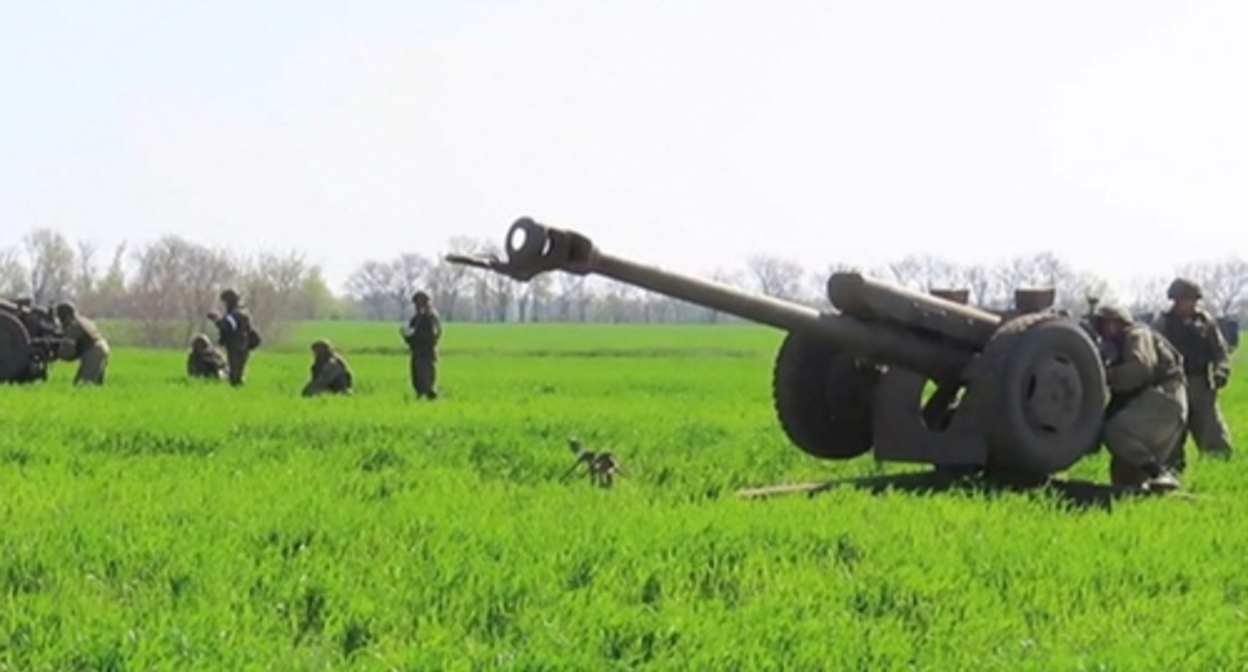 Russian militaries in Ukraine. Screenshot of the video by the Ministry of Defence of Russia https://z.mil.ru/spec_mil_oper/news/more.htm?id=12423708@egNews