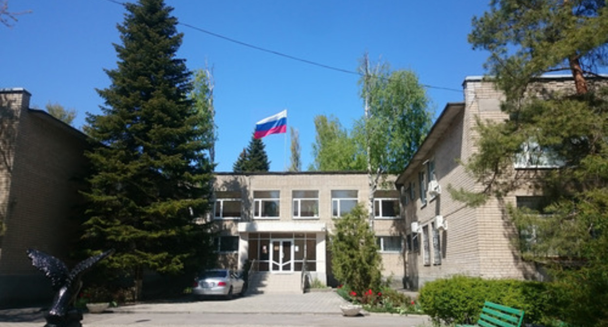 The building of the court in Novocherkassk. Photo by the press service of the court http://novocherkassky.ros.sudrf.ru/modules.php?name=press_dep&amp;op=51&amp;gid=12