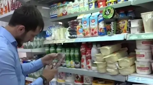 Shelves at a supermarket in Chechnya. Image made from video posted by ChGTRK ‘Grozny’ at: https://www.youtube.com/watch?v=GFqBPYXInOg&t=204s