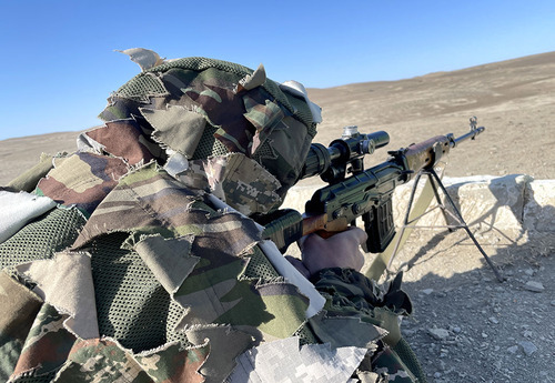 An Azerbaijani soldier during the military exercises. Photo by the press service of the Azerbaijani Ministry of Defence https://mod.gov.az/ru/news/zavershen-kurs-po-snajperskoj-podgotovke-40756.html