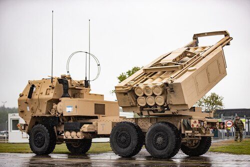 HIMARS Artillery Rocket System. Photo: https://ru.wikipedia.org/wiki/M142_HIMARS#/media/Файл:1-14th_FAR_conducts_HIRAIN_exercise_as_part_of_DEFENDER-Europe_22_DVIDS7232028.jpg