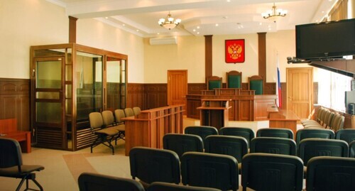 The courtroom. Screenshot of the video https://www.youtube.com/watch?v=Wf6SwM5tfFM