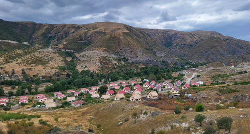 The community of Akhavno in the Berdzor (Lachin) Corridor. Photo by Alvard Grigoryan for the "Caucasian Knot"
