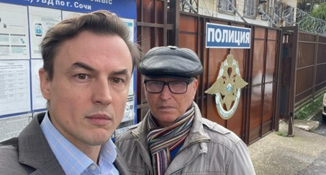 Sergei Kostyuk, an advocate, and Vladimir Atamanchuk, accused of discrediting the Russian Army. Photo by Svetlana Kravchenko for the "Caucasian Knot"