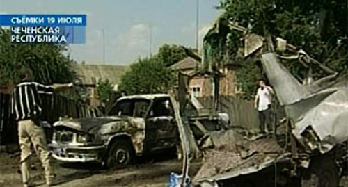 At the site of the terror act in the village of Znamenskoye. July 19, 2005. Screenshot of the video https://www.1tv.ru/ At the site of the terror act in the village of Znamenskoye. July 19, 2005. Screenshot of the video https://www.1tv.ru/