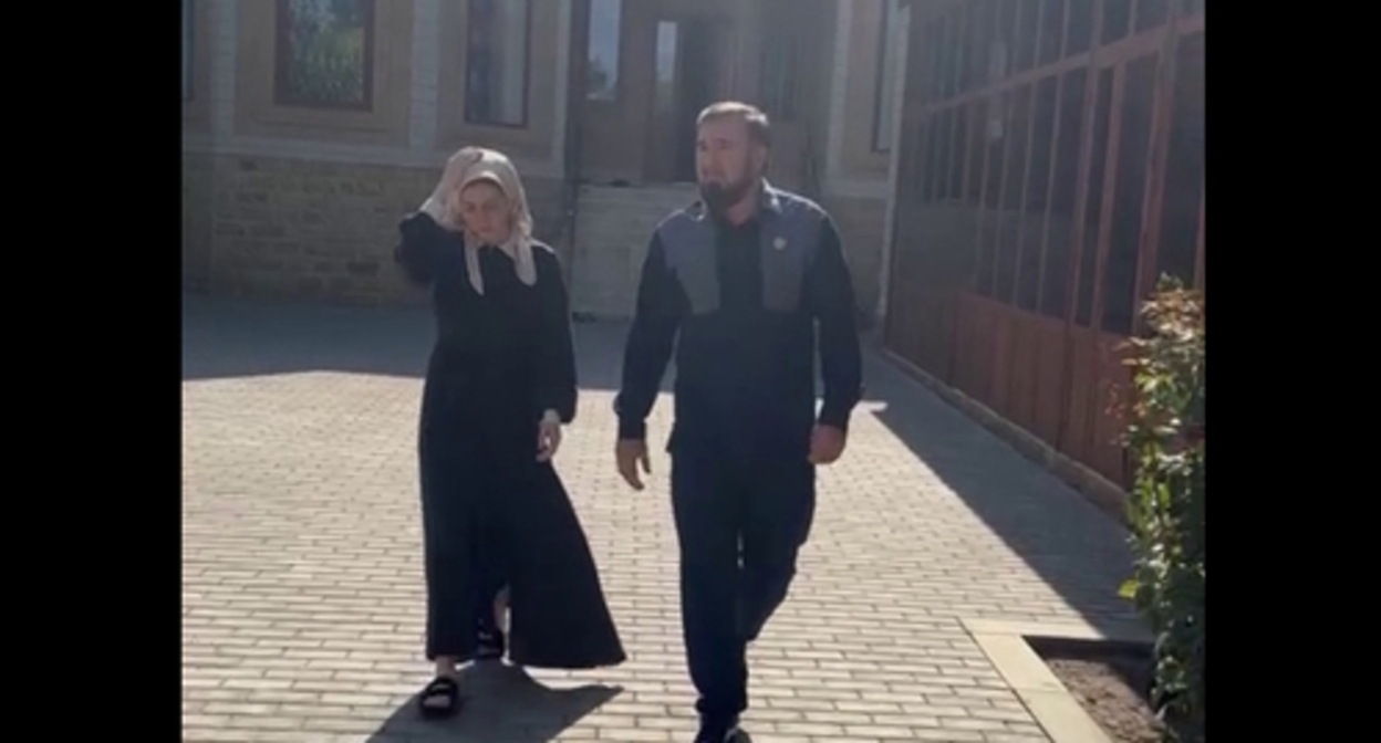 Mansur Soltaev and Seda Suleimanova, screenshot of the video https://t.me/sotaproject/65748