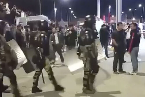 Riots in Makhachkala. Screenshot of the video from the Telegram channel "Tut Kavkaz" ("Caucasus Here")