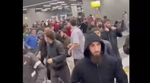 Mass riots in Makhachkala. Screenshot of the video