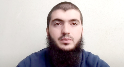 Ali Bakaev. Screenshot of the video from the YouTube channel ALI BAKAEV https://www.youtube.com/watch?v=cycBmCCNWkI