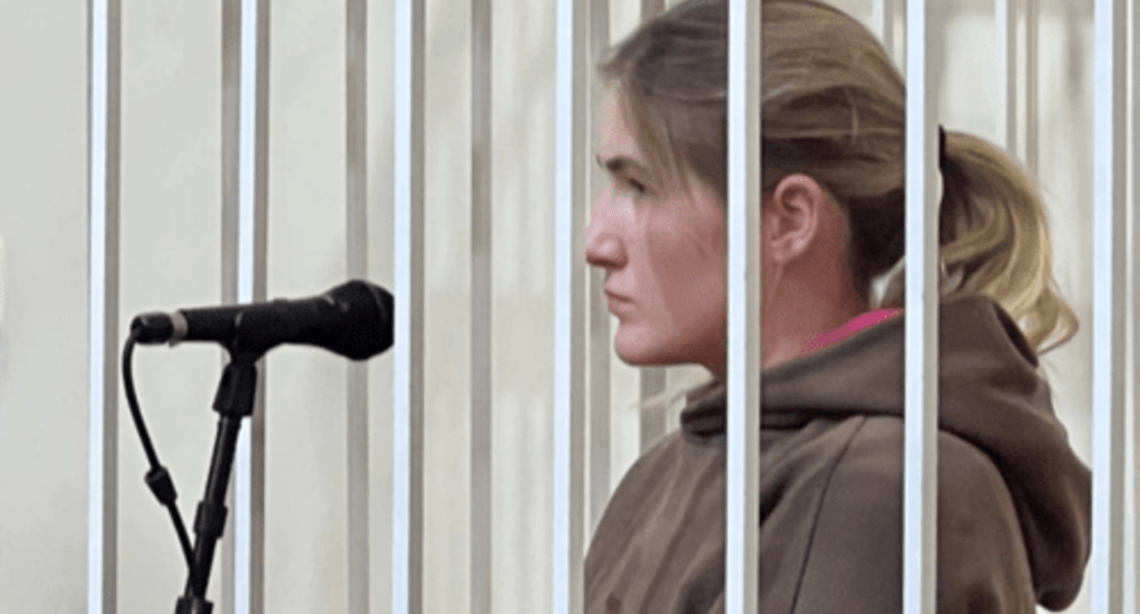 Alyona Agafonova in a court. Screenshot of the photo posted on the Telegram channel of the joint press service for the courts of the Volgograd Region on April 5, 2024 https://t.me/vlgsud/2049