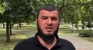 Vakhid Ilyasov, a resident of Chechnya, publicly apologized. Screenshot of a video posted in Apti Alaudinov’s Telegram channel on July 21, 2024