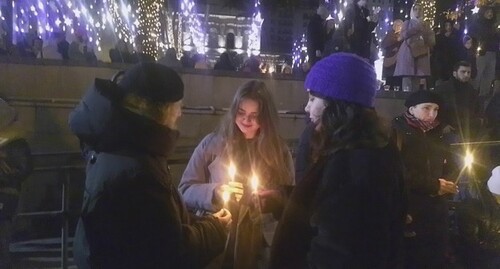 Protesters on Christmas night in Tbilisi, photo by Beslan Kmuzov for the "Caucasian Knot"