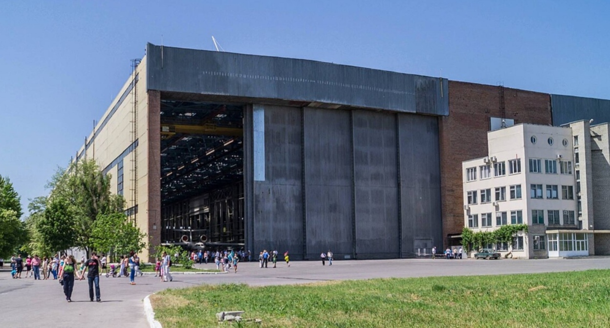 Buildings of the Taganrog Aviation Scientific and Technical Complex named after G. M. Beriev. Photo: Alexandr Meshkov. https://www.flickr.com/photos/ad15/24256861025/sizes/o/, CC BY 2.0, https://commons.wikimedia.org/w/index.php?curid=58186801 Buildings of the Taganrog Aviation Scientific and Technical Complex named after G. M. Beriev. Photo: Alexandr Meshkov. https://www.flickr.com/photos/ad15/24256861025/sizes/o/, CC BY 2.0, https://commons.wikimedia.org/w/index.php?curid=58186801