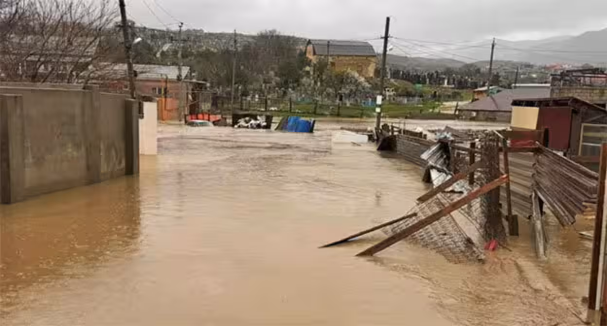 Flooding in Makhachkala, March 30, 2026. Photo from Mayor Dzhambulat Salavov's Telegram channel. Flooding in Makhachkala, March 30, 2026. Photo from Mayor Dzhambulat Salavov's Telegram channel.