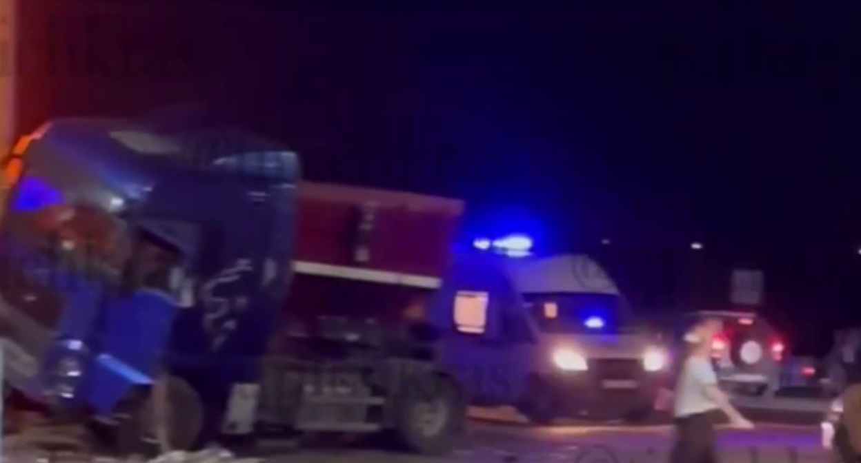 Situation at the gas station. Still frame from the video "Krasnodar/Teletype" from 16.08.26, https://t.me/tipichkras/82120. Situation at the gas station. Still frame from the video "Krasnodar/Teletype" from 16.08.26, https://t.me/tipichkras/82120.